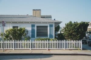 Read more about the article 4 Tips To Maintain Your Fence and Keep It In Top Shape