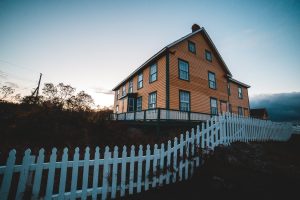 Read more about the article 4 Fencing Myths that Homeowners Should Know