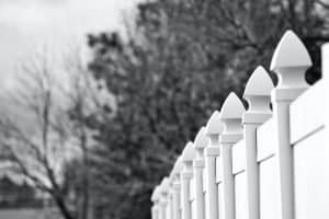 Read more about the article Maintaining Your Gates and Fences: Tips for Longevity